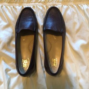 Vintage Dark Brown SAS Shoes 9M